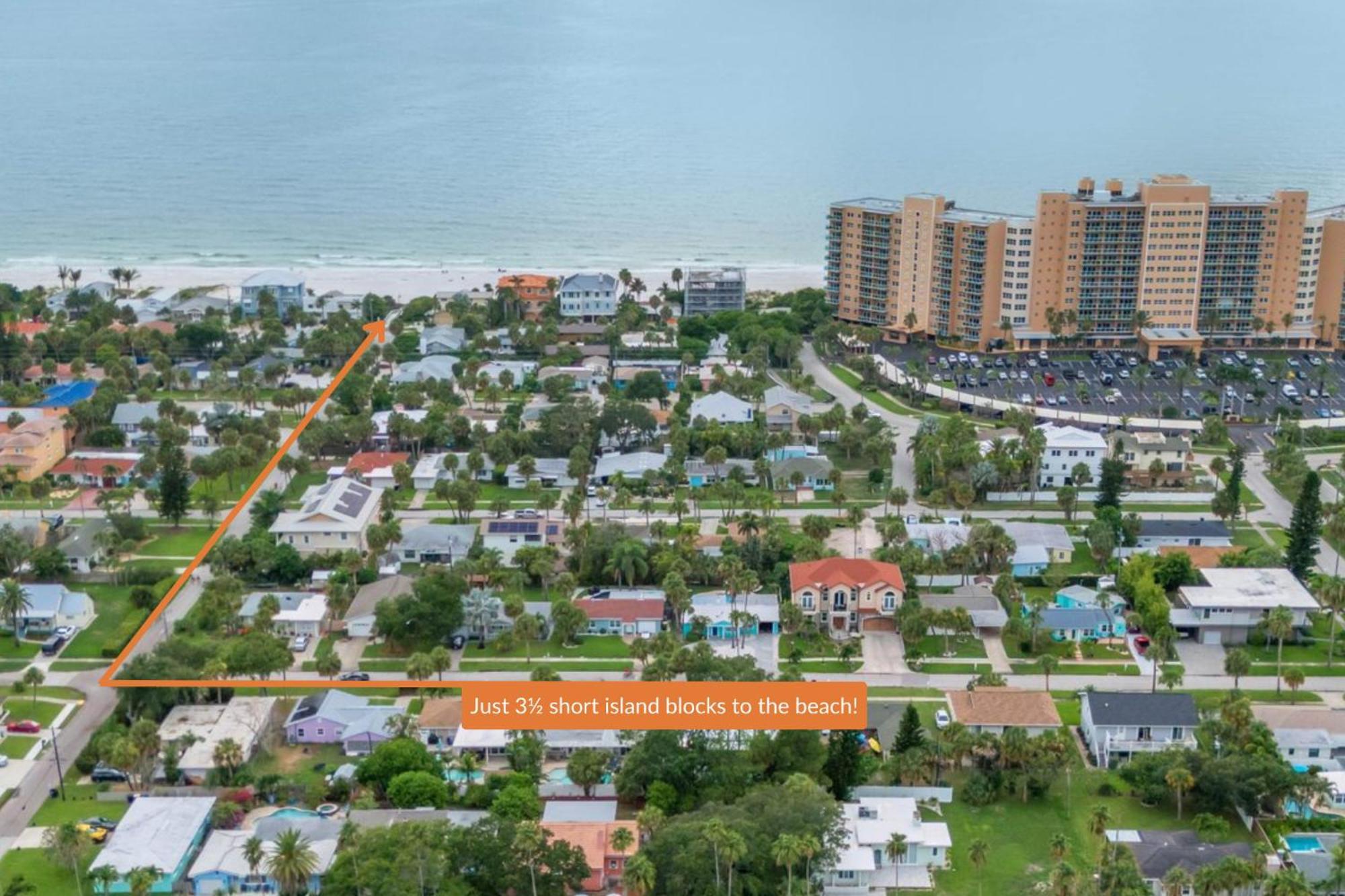 Poolside Oasis - Just Steps To The Sand! - Monthly Beach Rental Clearwater Beach Exterior foto