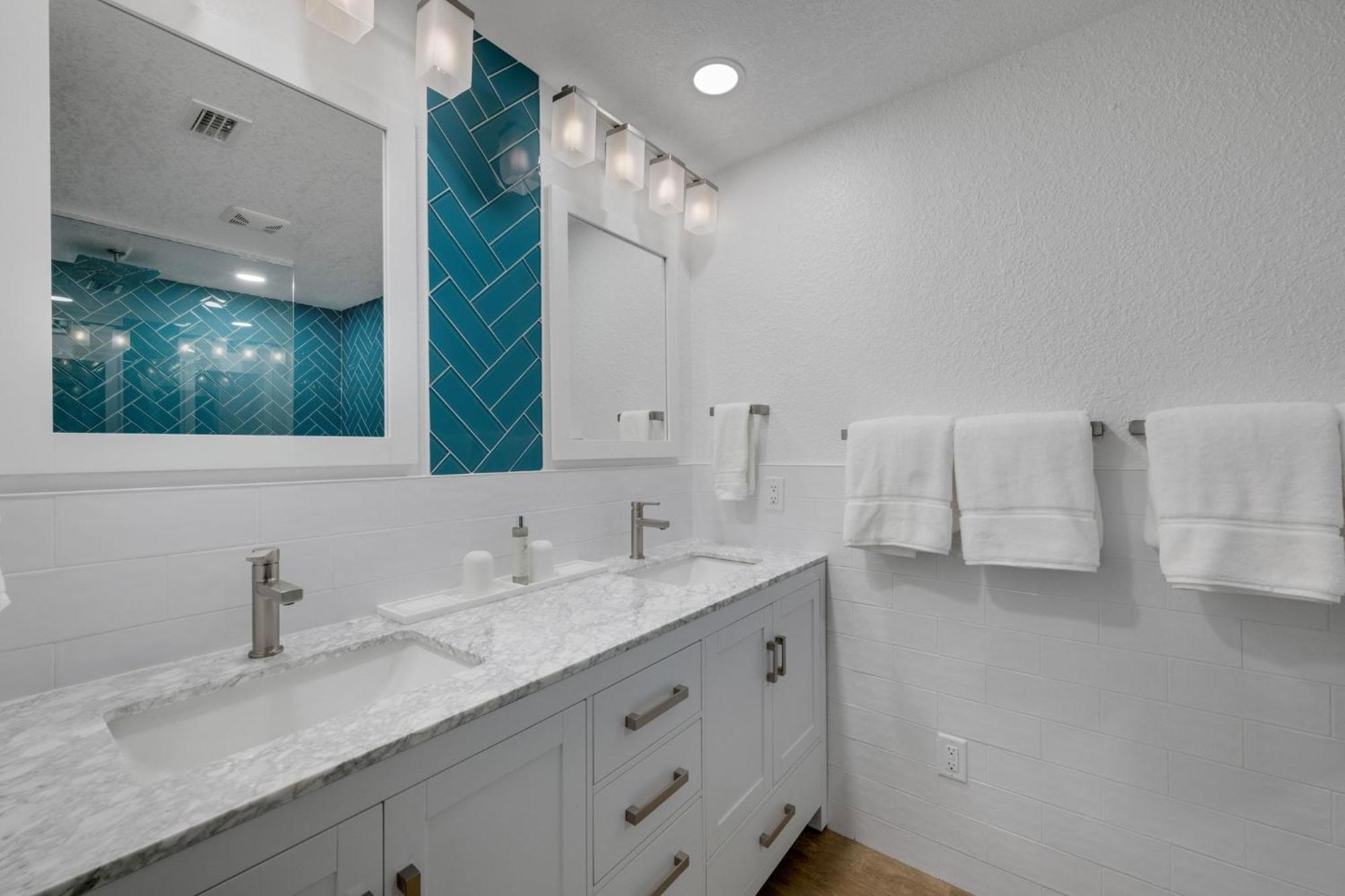 Poolside Oasis - Just Steps To The Sand! - Monthly Beach Rental Clearwater Beach Exterior foto
