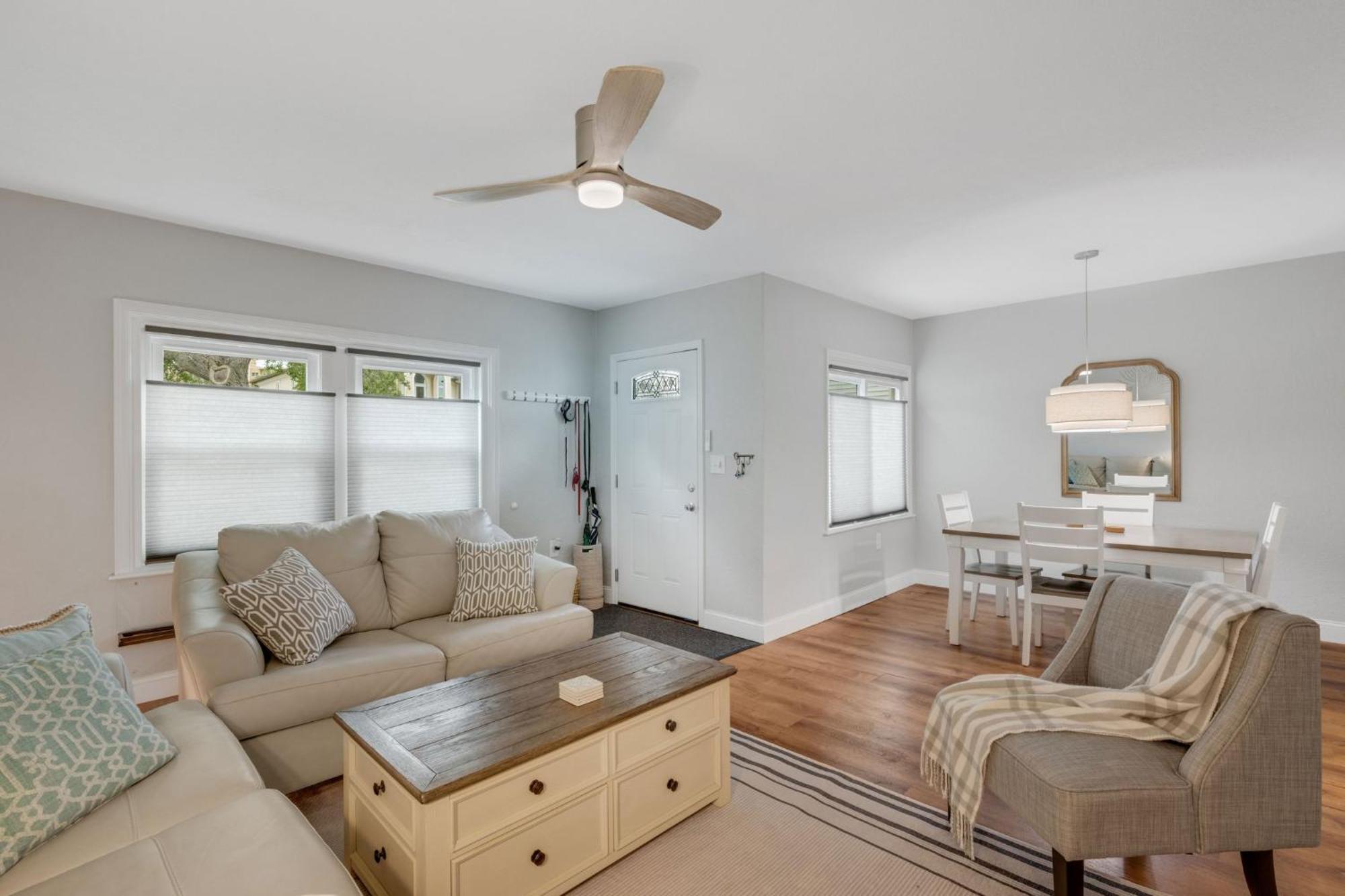Poolside Oasis - Just Steps To The Sand! - Monthly Beach Rental Clearwater Beach Exterior foto