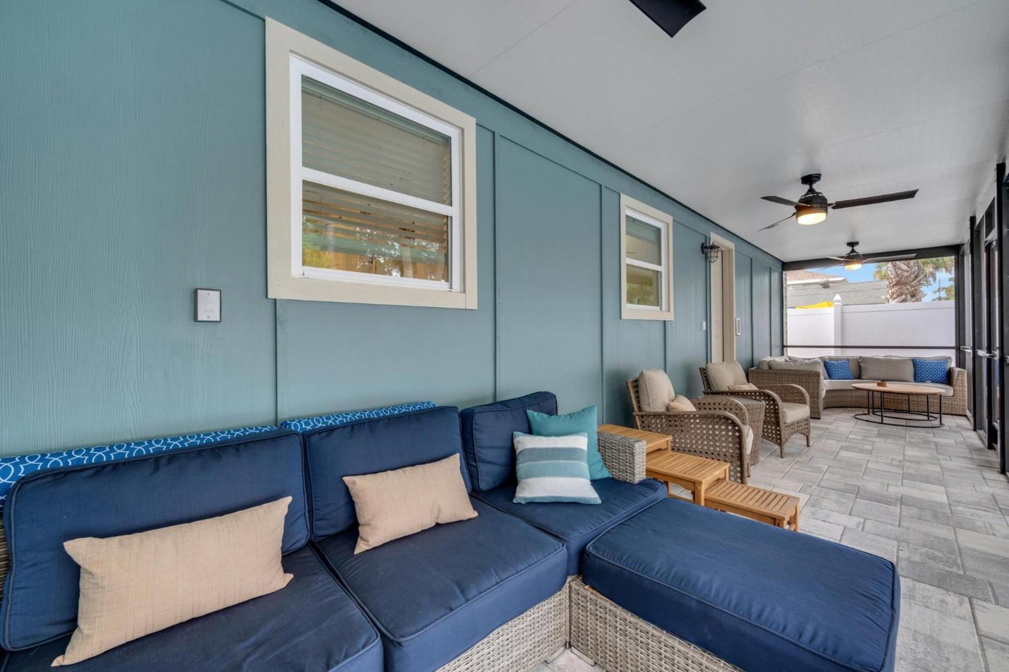 Poolside Oasis - Just Steps To The Sand! - Monthly Beach Rental Clearwater Beach Exterior foto
