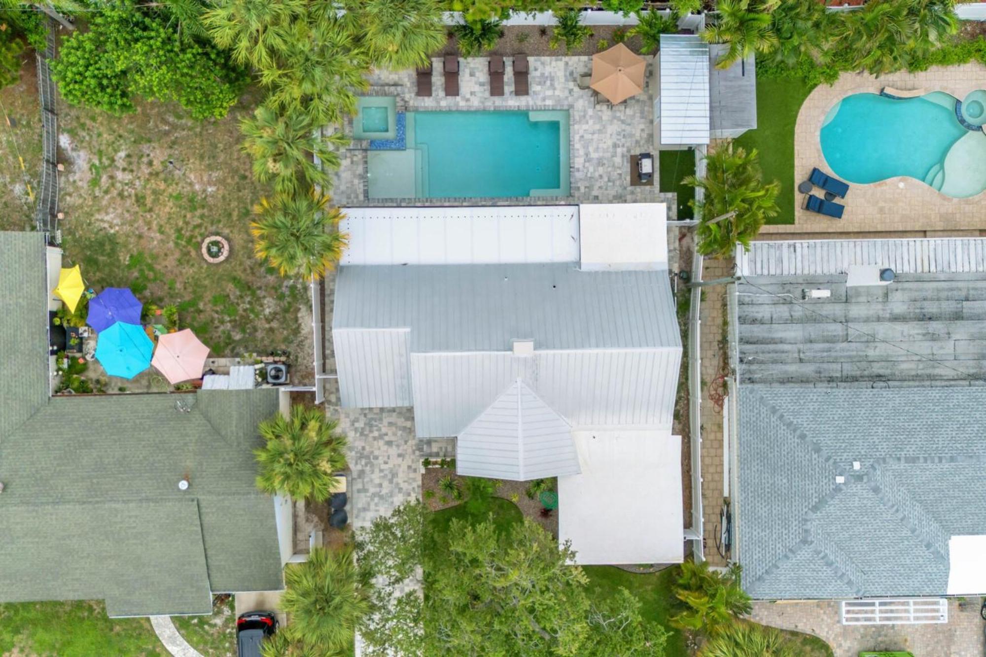 Poolside Oasis - Just Steps To The Sand! - Monthly Beach Rental Clearwater Beach Exterior foto